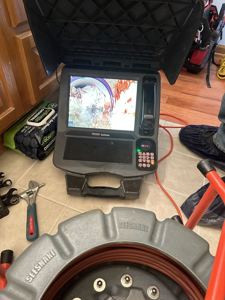 Slide of Bee Quick Plumbing & Sewer