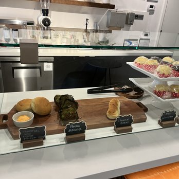 Varraco Coffee + Roasters - I wish I could've ordered one of each! - Coffee & Tea Near Me - Palm Desert, California Varraco Coffee + Roasters - I wish I could've ordered one of each! - Coffee & Tea Near Me - Palm Desert, California