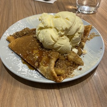Demetres Shops At Don Mills - Pomme Pilot Crepe - Desserts Near Me - Toronto, Ontario
