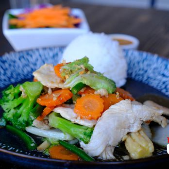 Thai Corner Bistro - Vegetable Medley Lunch - Thai Near Me - Wayne, New Jersey