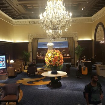 The Drake - Lobby - Hotels Near Me - Chicago, Illinois