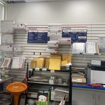 USPS Chevron - Post Offices Near Me - Pembroke Pines, Florida USPS Chevron - Post Offices Near Me - Pembroke Pines, Florida