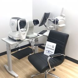 Bridgetown Optometric Associates - Pre test area