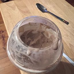 Peanut butter cup Razzle. Not exactly full, but very tasty. Peanut butter cup Razzle. Not exactly full, but very tasty.