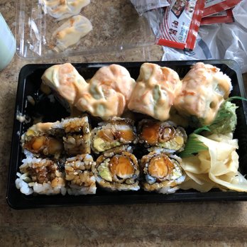 Red Tea House - Shrimp tempura and sunset roll - Chinese Near Me - Pittsburgh, Pennsylvania
