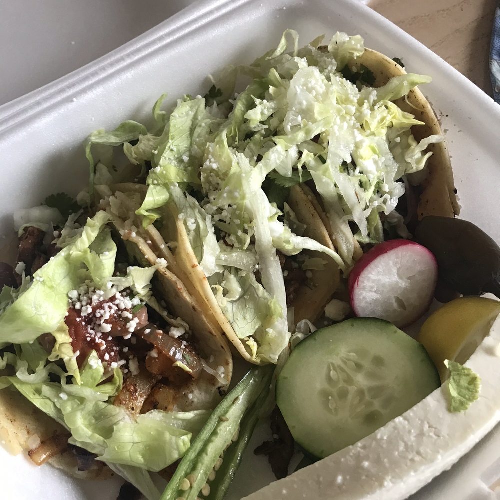 Steak tacos with cheese and sour cream Steak tacos with cheese and sour cream