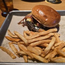 BJ's Restaurant & Brewhouse