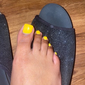Lashes and Nails Bar - Wide toe nail :-/ .... - Nail Salons Near Me - Pensacola, Florida Lashes and Nails Bar - Wide toe nail :-/ .... - Nail Salons Near Me - Pensacola, Florida