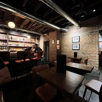 The High Dive - Speakeasies Near Me - New Albany, Indiana
