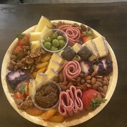 Charcuterie board workshop on 1-31-2023 loved it. Highly recommended