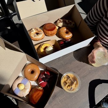 Lantern Donuts - Donuts Near Me - Coeur d'Alene, Idaho Lantern Donuts - Donuts Near Me - Coeur d'Alene, Idaho