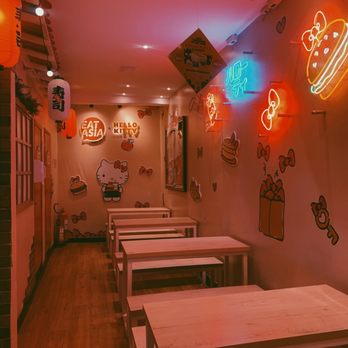 Eat Asia + Hello Kitty - Asian Fusion Near Me - São Paulo, SP