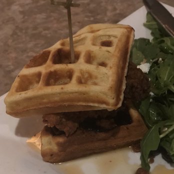 Nosh Wine Lounge - Wine Bars Near Me - Omaha, Nebraska Nosh Wine Lounge - Wine Bars Near Me - Omaha, Nebraska