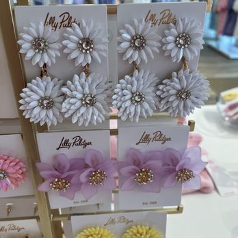 Lilly Pulitzer - Earrings - Women's Clothing Near Me - Fort Lauderdale, Florida Lilly Pulitzer - Earrings - Women's Clothing Near Me - Fort Lauderdale, Florida
