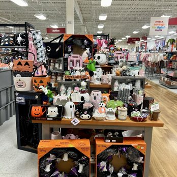 TJ Maxx - Halloween has arrived at TJ Maxx! - Department Stores Near Me - Livingston, New Jersey TJ Maxx - Halloween has arrived at TJ Maxx! - Department Stores Near Me - Livingston, New Jersey