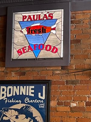 Paula's On Main by null