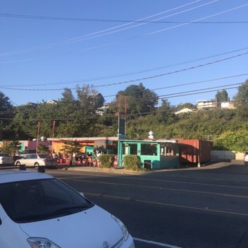 Un Bien - Outside - Caribbean Near Me - Seattle, Washington Un Bien - Outside - Caribbean Near Me - Seattle, Washington
