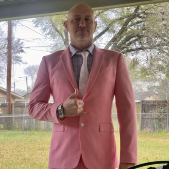 Men's Wearhouse - Pink suit gets tons of compliments - Men's Clothing Near Me - LAFAYETTE, Louisiana Men's Wearhouse - Pink suit gets tons of compliments - Men's Clothing Near Me - LAFAYETTE, Louisiana