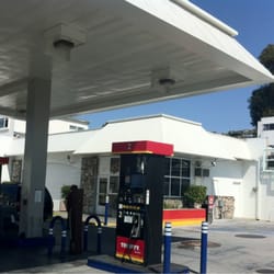 Thrifty Gas Station