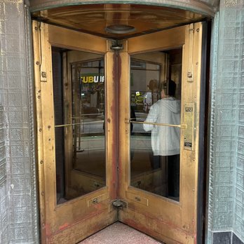 Pittsfield Cafe - The entrance - Breakfast & Brunch Near Me - Chicago, Illinois Pittsfield Cafe - The entrance - Breakfast & Brunch Near Me - Chicago, Illinois