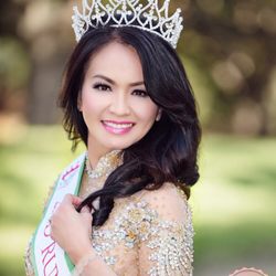 Bao's Artistry - Runner up Mrs Vietnam USA Hair & Make up by ME