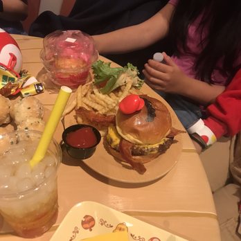 Toadstool Cafe - Cold food - Cafes Near Me - Universal City, California Toadstool Cafe - Cold food - Cafes Near Me - Universal City, California