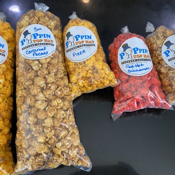 Poppin Top Hat - a variety of popcorn bags - Popcorn Shops Near Me - Detroit, Michigan Poppin Top Hat - a variety of popcorn bags - Popcorn Shops Near Me - Detroit, Michigan