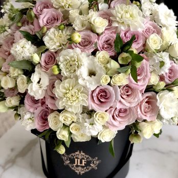 J'Adore Les Fleurs - Monday (day one) - Florists Near Me - Glendale, California