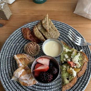 McLain's Market - Stanley - Girl breakfast - Coffee & Tea Near Me - Overland Park, Kansas
