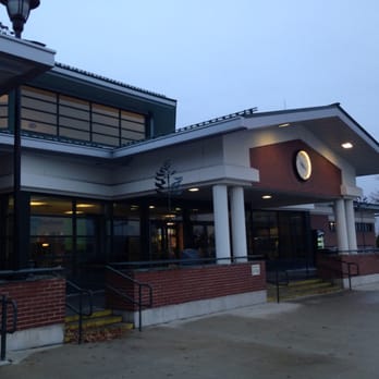 Kennebunk Service Plaza Northbound - Rest Stops Near Me - Kennebunk, Maine