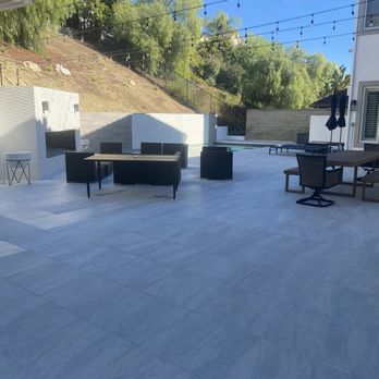 Noble Saint - Modern outdoor entertaining space. - Landscaping Near Me