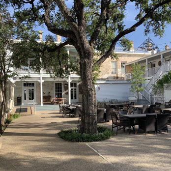 The Kendall - Courtyard - Hotels Near Me - Boerne, Texas The Kendall - Courtyard - Hotels Near Me - Boerne, Texas