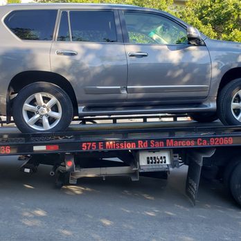 Lexus Escondido - GX towed back to dealer - Car Dealers Near Me - Escondido, California
