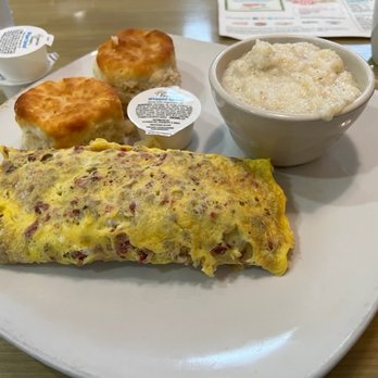 Jimmy's Egg - jimmy's Egg Omelet with Grits and Biscuit - Breakfast & Brunch Near Me - Oklahoma City, Oklahoma