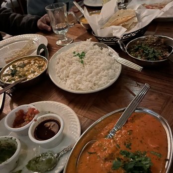 Royal Taj - Butter chicken, methi chicken, rice, vegetable korma, chutneys - Indian Near Me - Columbia, Maryland Royal Taj - Butter chicken, methi chicken, rice, vegetable korma, chutneys - Indian Near Me - Columbia, Maryland