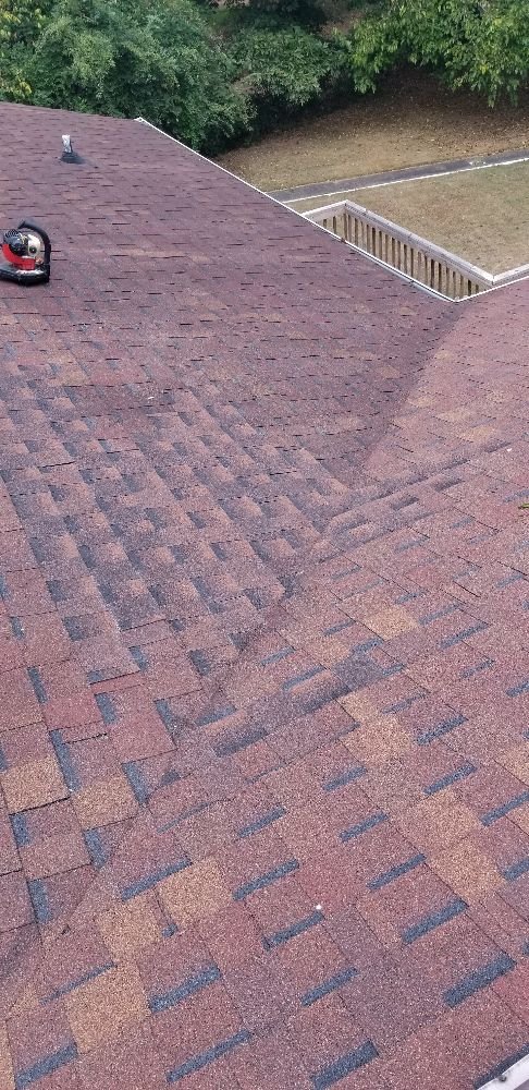 Slide of D & G Roofing and Painting