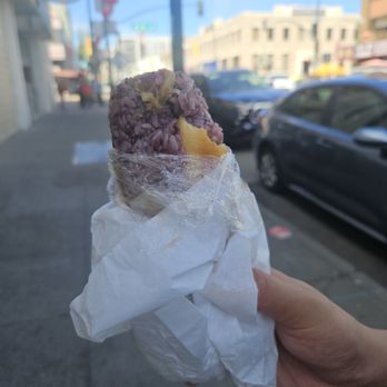 Great Tea - Purple-rice burrito - Bubble Tea Near Me - Oakland, California