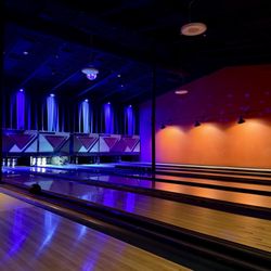 Atlas Bowl - Bowling lanes