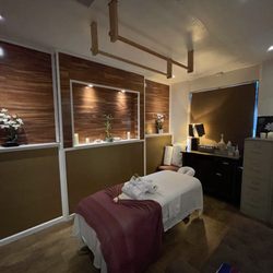 Lanna Thai Traditional Massage - this is the single room