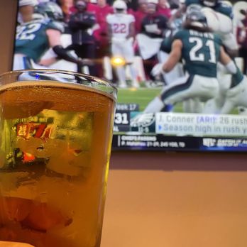 Foothills Bowl - Drink and football - Bowling Near Me - Auburn, California