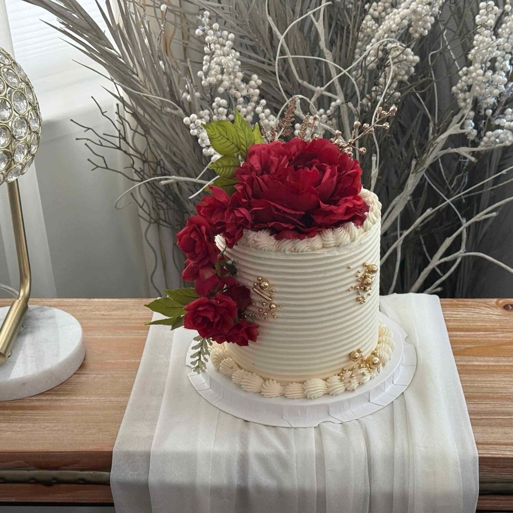 66Strawberries - Custom Cakes Near Me - Mountain House, California