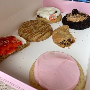 Crumbl - Northlake - Cookies (see menu from other posted pic) - Bakeries Near Me - Palm Beach Gardens, Florida