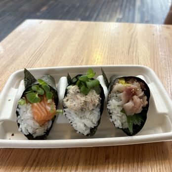 Zabon Ramen & Rolls - Premium 3 set roll - yellowtail, blue crab and spicy salmon - Ramen Near Me - Anaheim, California Zabon Ramen & Rolls - Premium 3 set roll - yellowtail, blue crab and spicy salmon - Ramen Near Me - Anaheim, California