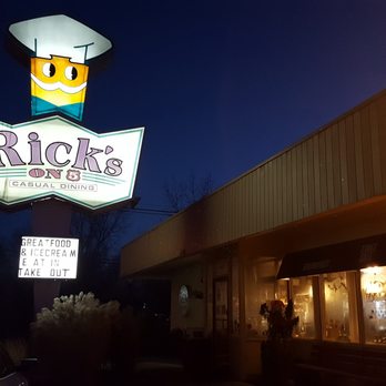 Rick's On 5 - Signage - American Near Me - Wallingford, Connecticut