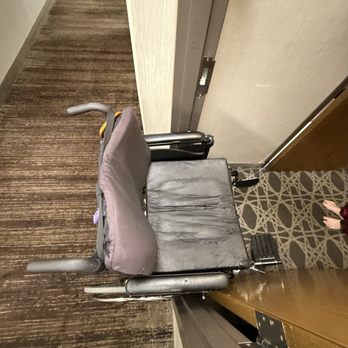 Drury Inn & Suites Poplar Bluff - Hotels Near Me - Poplar Bluff, Missouri Drury Inn & Suites Poplar Bluff - Hotels Near Me - Poplar Bluff, Missouri