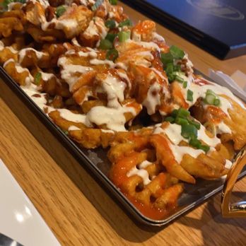 Hizemans - Sports Bars Near Me - Naperville, Illinois