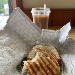 Riverside Coffee House - Delicious food and coffee! Very friendly service and cute seating area. I highly recommend Riverside Coffee House