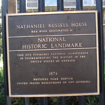 Nathaniel Russell House - National historic landmark - Museums Near Me - Charleston, South Carolina Nathaniel Russell House - National historic landmark - Museums Near Me - Charleston, South Carolina