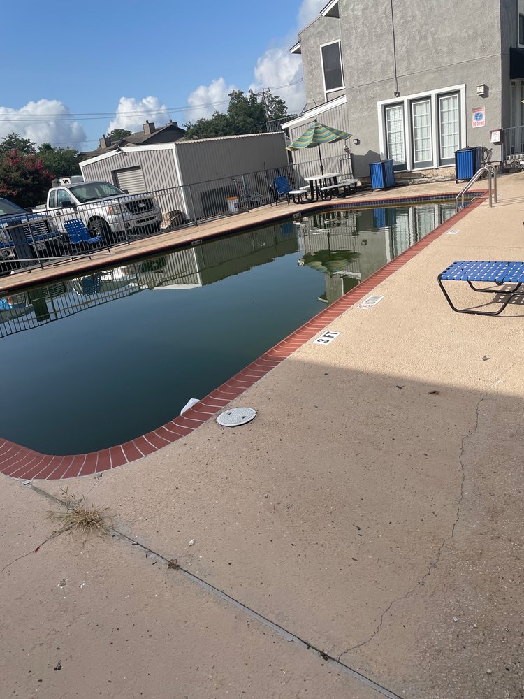 THE FOUNTAINS APARTMENTS 8630 Fairhaven St, San Antonio, Texas