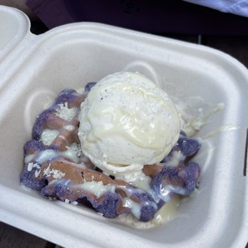 Milk Tea People - Coconut wafchi - Tea Rooms Near Me - Denver, Colorado